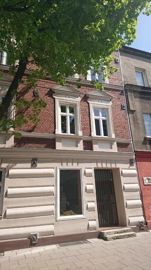 Apartamenty Przy Stonehenge Σοσνόβιετς Εξωτερικό φωτογραφία
