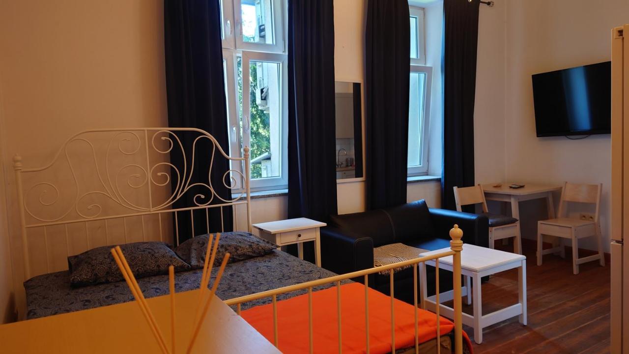 Apartamenty Przy Stonehenge Σοσνόβιετς Εξωτερικό φωτογραφία