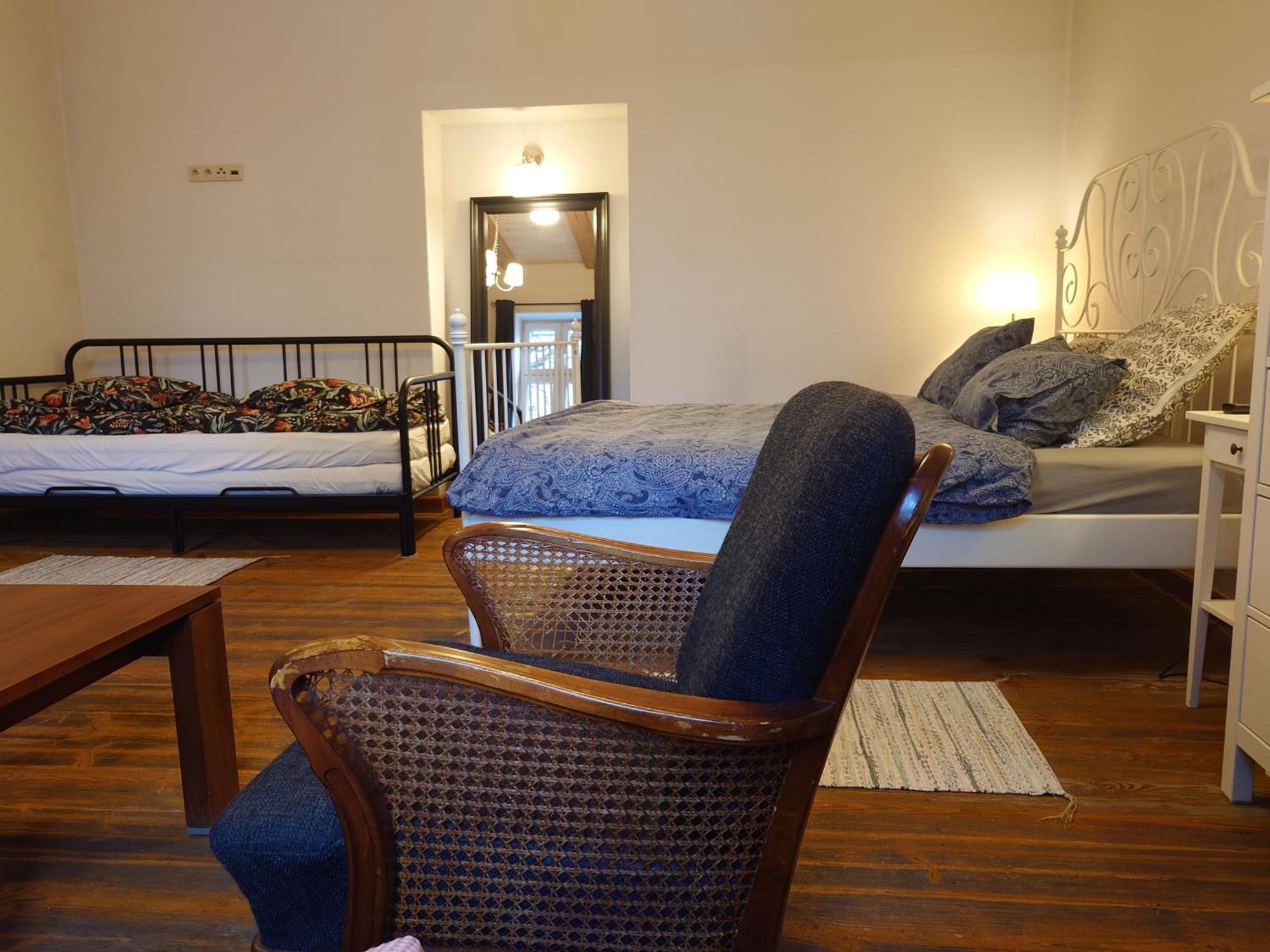 Apartamenty Przy Stonehenge Σοσνόβιετς Δωμάτιο φωτογραφία