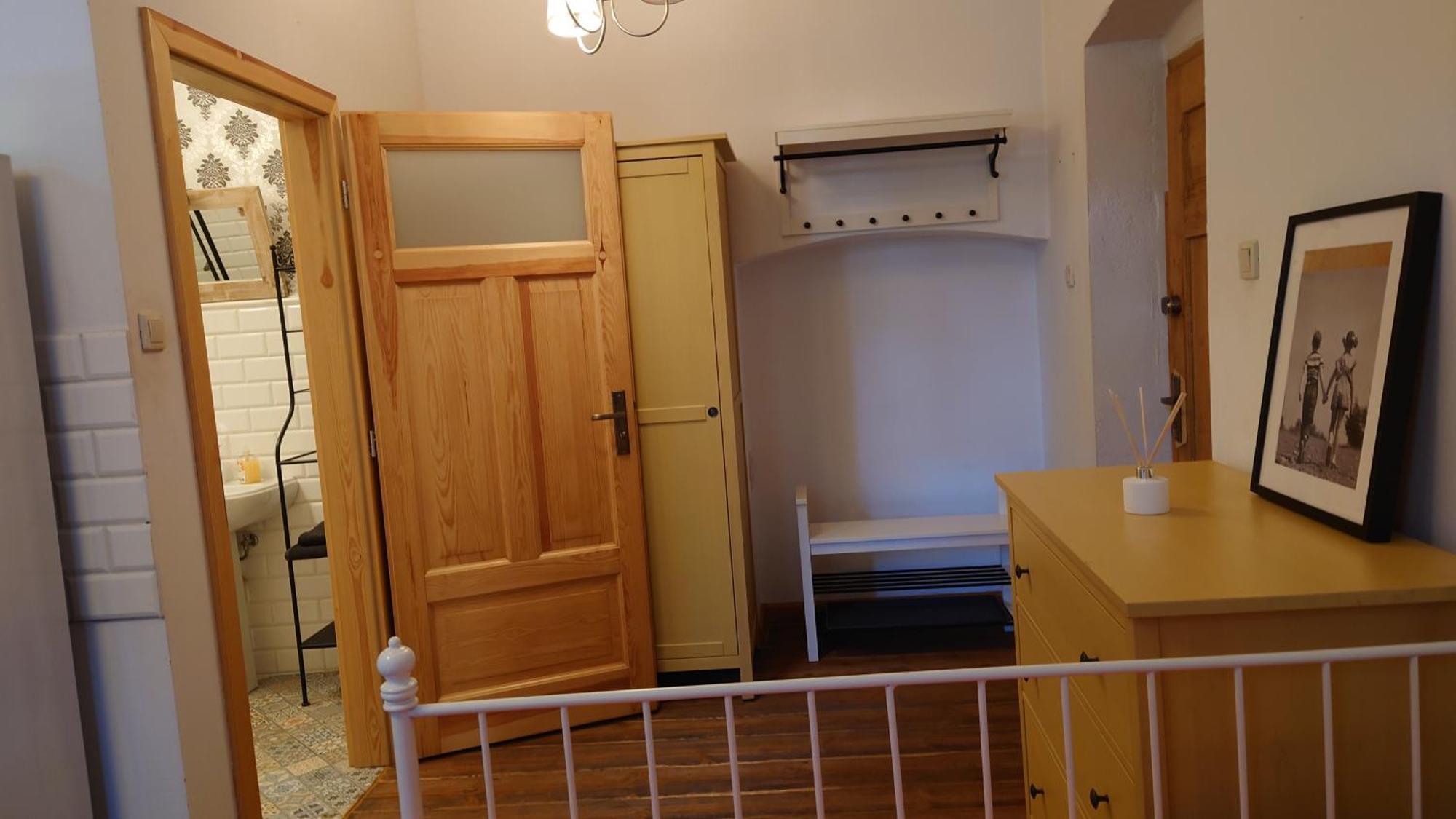 Apartamenty Przy Stonehenge Σοσνόβιετς Δωμάτιο φωτογραφία