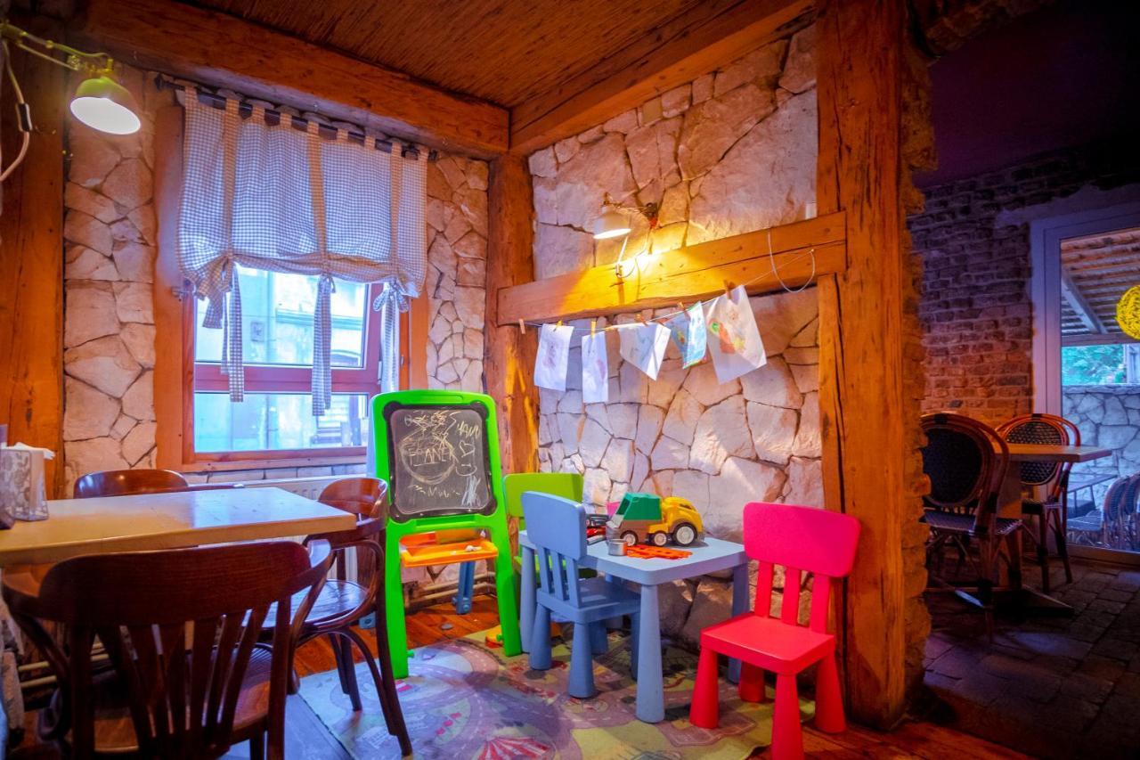 Apartamenty Przy Stonehenge Σοσνόβιετς Εξωτερικό φωτογραφία
